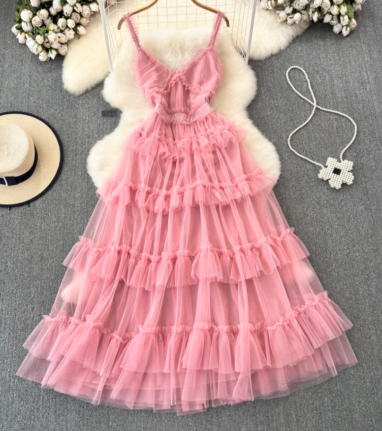 V-neck backless suspender dress waist a-line irregular mesh cake dress holiday long dress R0344