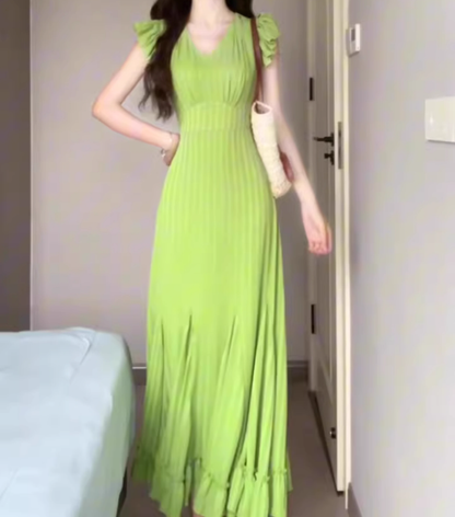 Retro green dress high-grade v-neck temperament step by step lotus fishtail skirt R0735