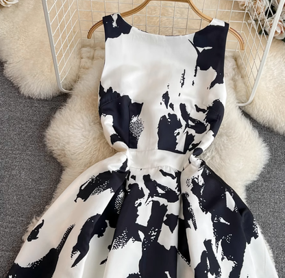 Temperament vest long skirt light luxury round neck waist sleeveless a-line print big swing dress R0398