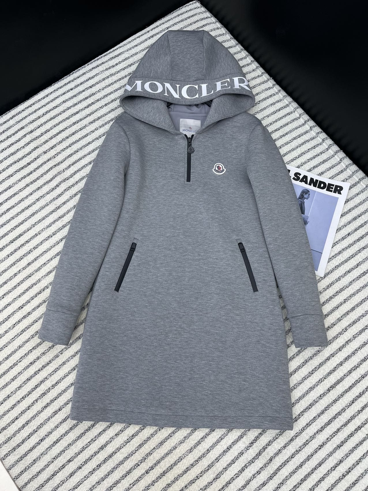 Moncle Hat-Printed Logo-Embellished Dress Gray Viscose 252314