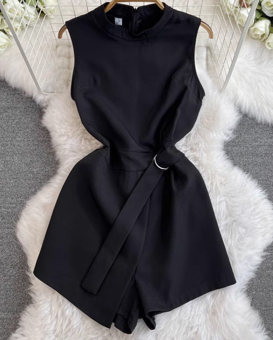 Black jumpsuit shorts women 2025 new high waist slim small fashion workwear jumpsuit trend R0389