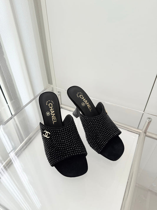 CC 26 Sandal 90 Black Rhinstone Deer Hide 597375
