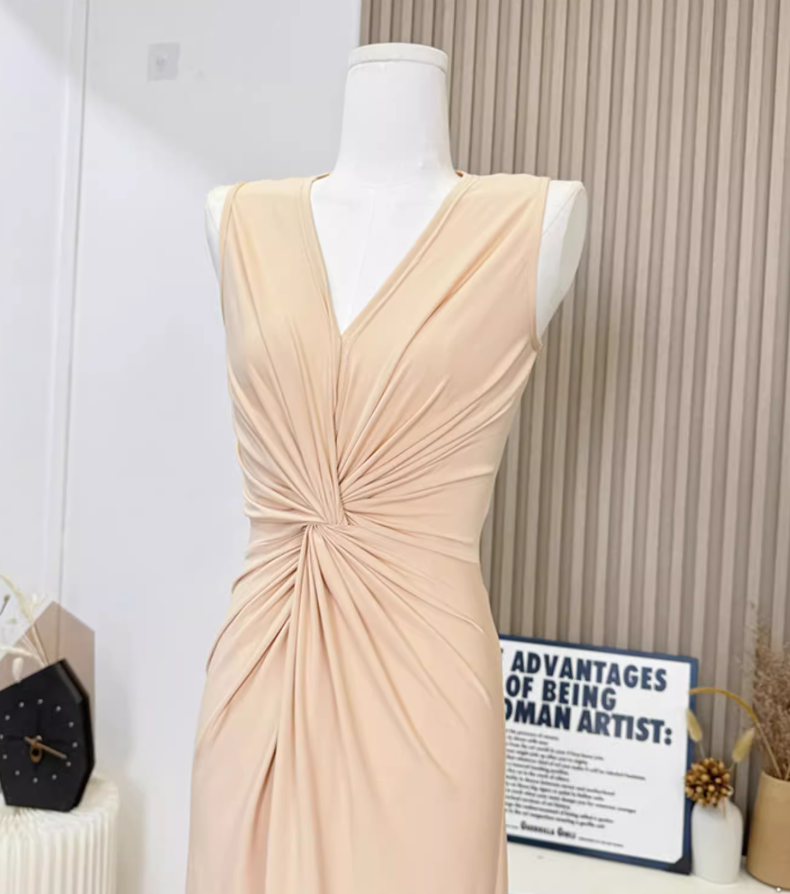Relaxed dress sleeveless elastic light skin breathable fabric long dress R0295