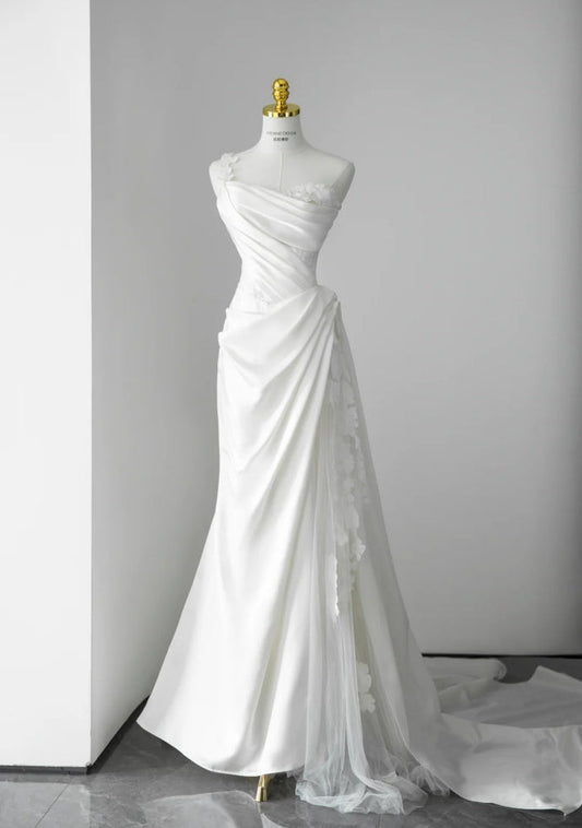 Elegant White Wedding Dress Tulle Satin Sheath Bridal Gowns Sleeveless Birdal Dress DP05202
