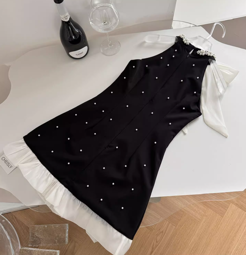 Bowknot halter neck black suspender dress 2025 slim A-line skirt beaded diamond bottoming skirt R0283