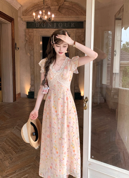 Lace V-neck floral suspender dress for women summer French retro temperament skirt R4782