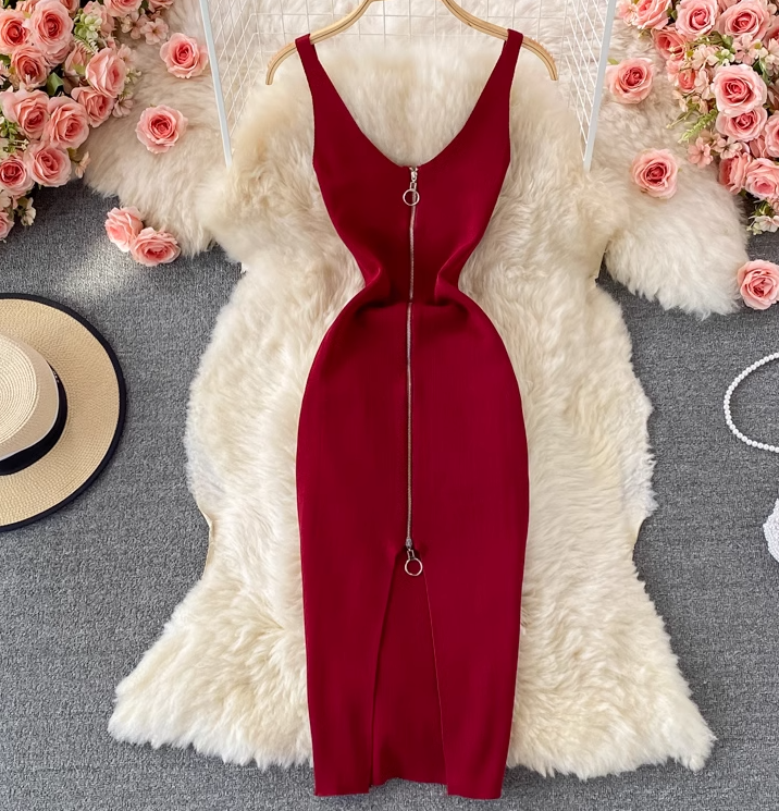 Elastic tight knitted vest skirt new summer style temperament V-neck zipper slit feminine hip dress R0368