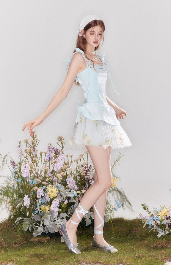 Satin-feeling temperament waist slim fit small flying sleeve puffy little dress R4538