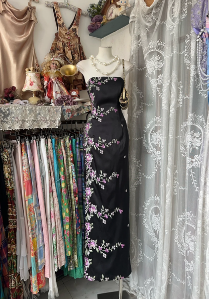 Vintage Black Floral Strapless Design Elegant Sheath Satin Long Evening Dress Prom Dresses D1676