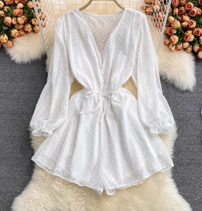 New fashion loose v-neck single-breasted waist strap chiffon puff sleeve jumpsuit wide-leg shorts trend R0350