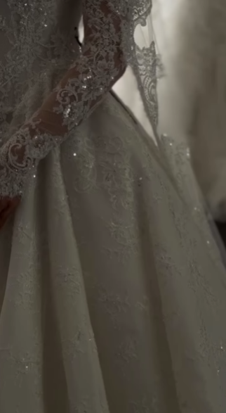 Elegant Bridal Dress Ball Gowns Off The Shoulder White Lace Wedding Dresses Minimalist Bridal Gown