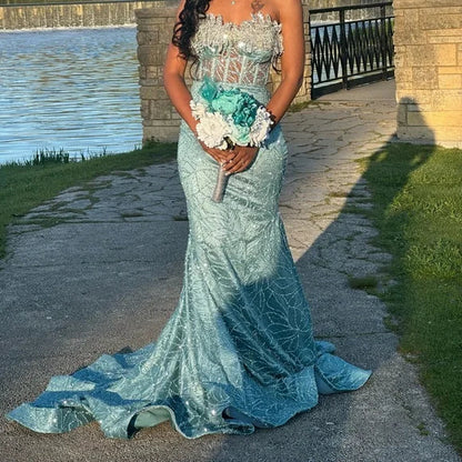 Elegant Teal Strapless Prom Gowns