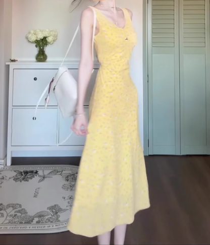 V-neck sleeveless yellow floral dress 2025 new waist long skirt R0804