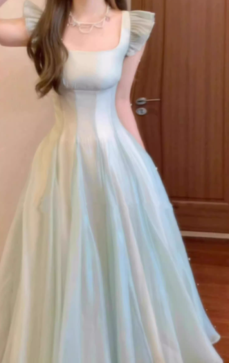French long skirt new style seaside vacation gentle style temperament waist A-line dress R0472