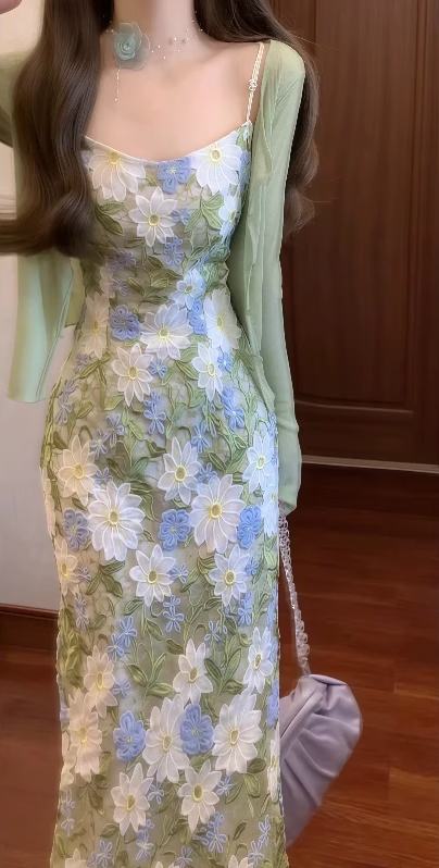 Gentle green floral suspender dress with beautiful temperament waist long skirt R0654