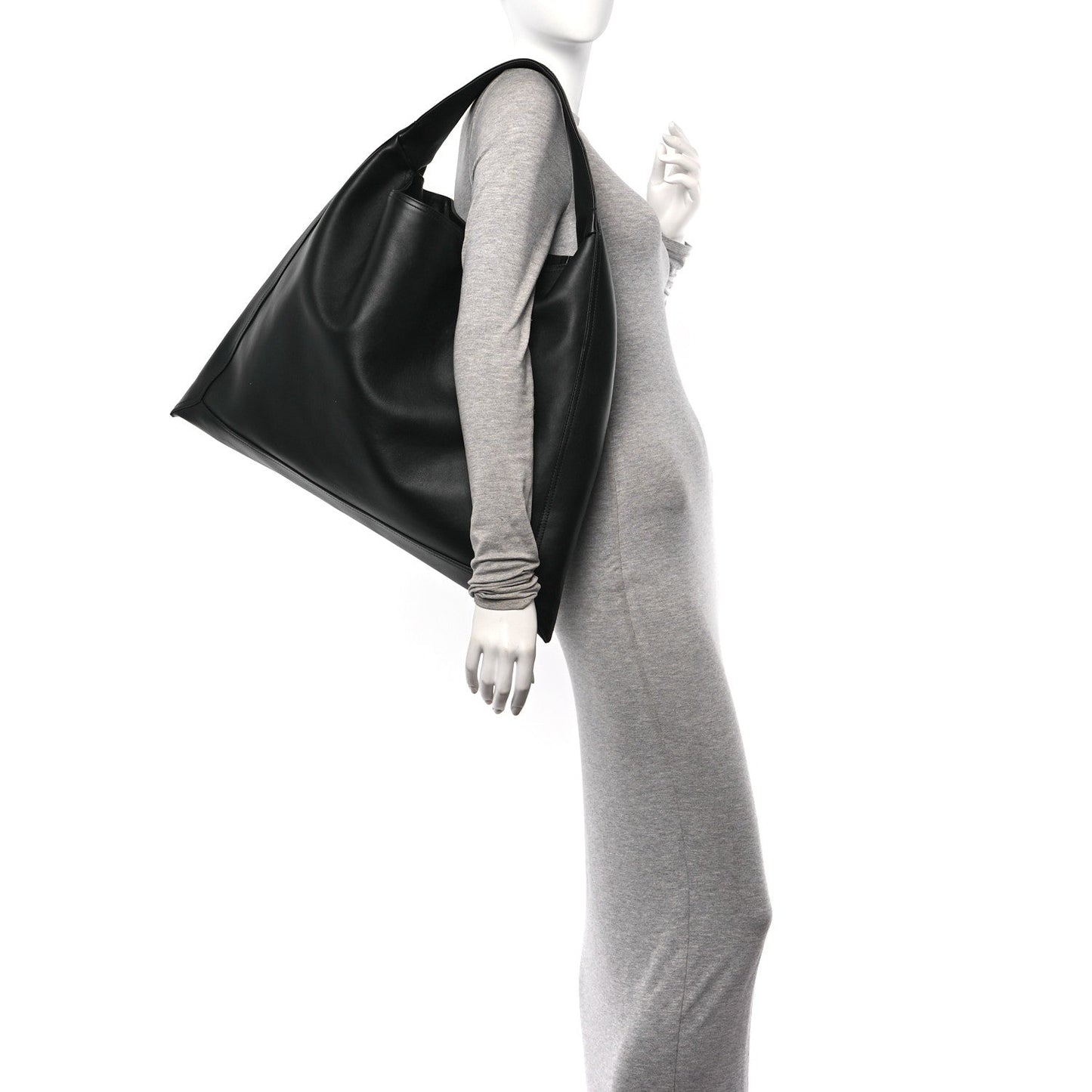 Silky Calfskin Large Hop Black