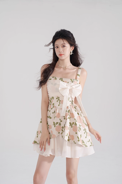 Apricot jacquard dress niche design suspender skirt summer new waist chiffon short skirt for women R4110