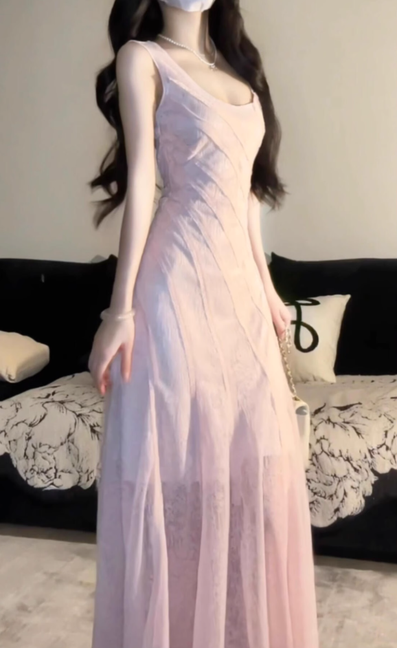 Design pure desire pink vest dress 2025 new seaside vacation gentle temperament slim long skirt R0476