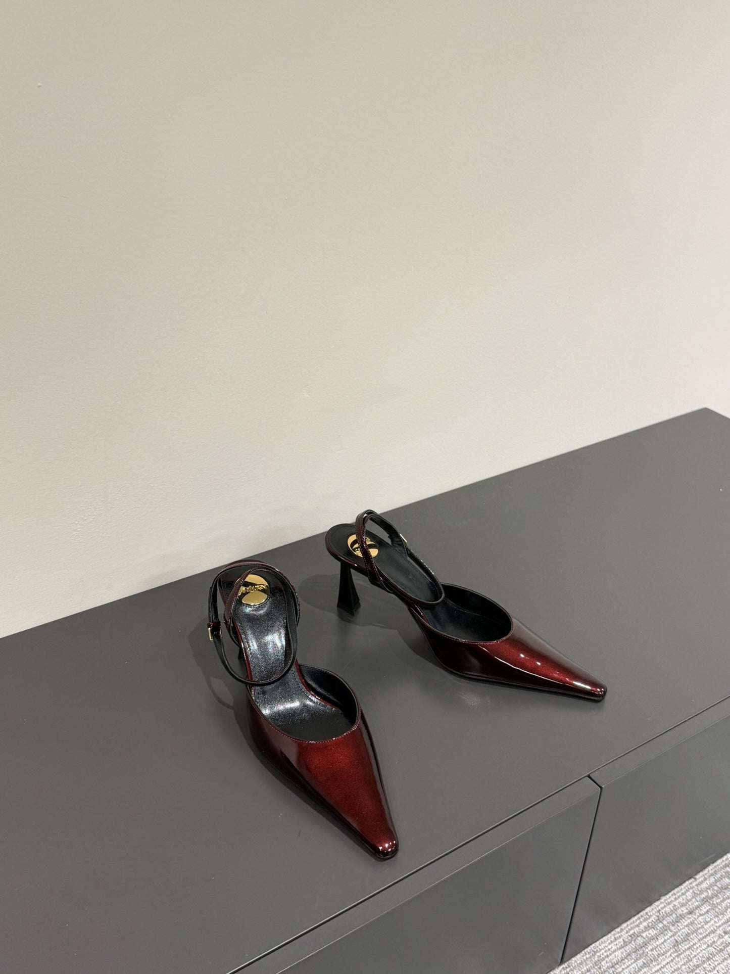 AIMÉE SLINGBACK PUMPS IN WINE RED GLOSSY LAMBSKIN