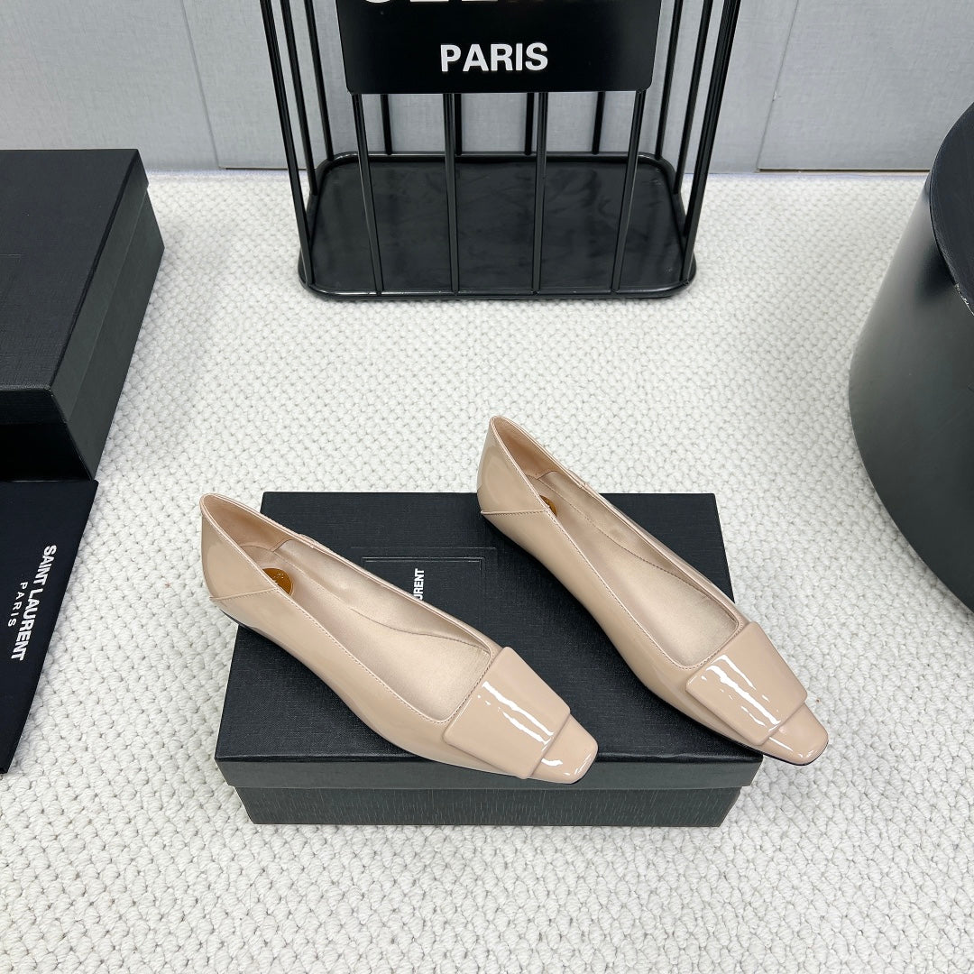 POPPY BALLET FLATS IN BEIGE GLOSSY LAMBSKIN