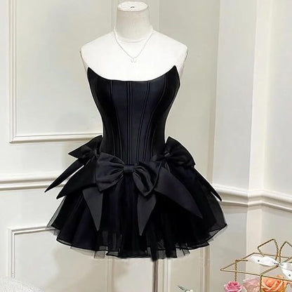 Sleeveless Satin A-Line Mini Homecoming Dress       fg6086