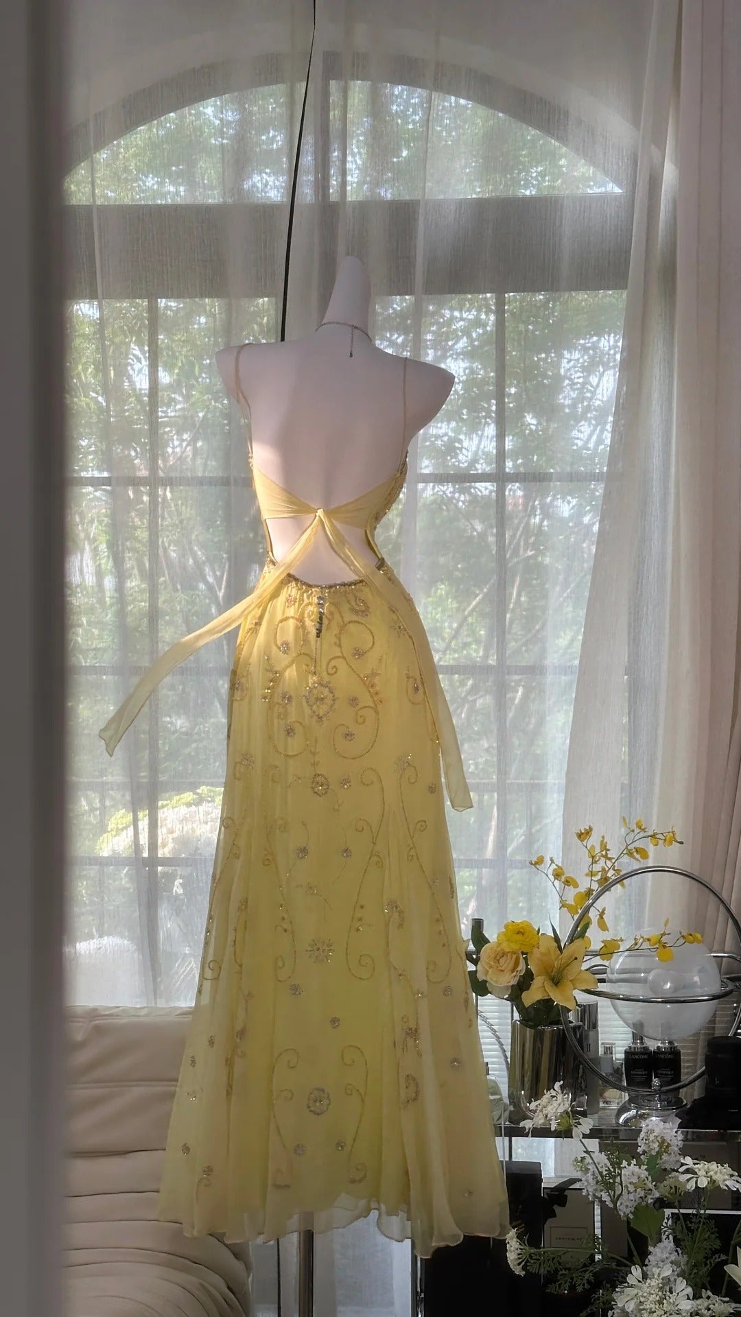 Flowy Yellow Spaghetti Strap Chiffon Beaded Mermaid Evening Gown Prom Dresses