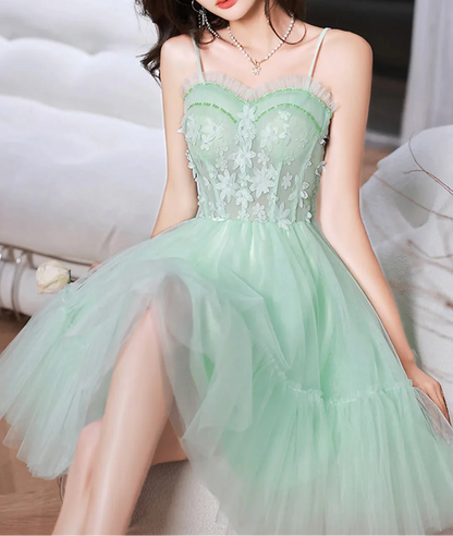 Pretty Homecoming Dress Spaghetti Straps Tulle Lace Bowknot Short Prom Dress Back to School Outfits Party Dress  D6096