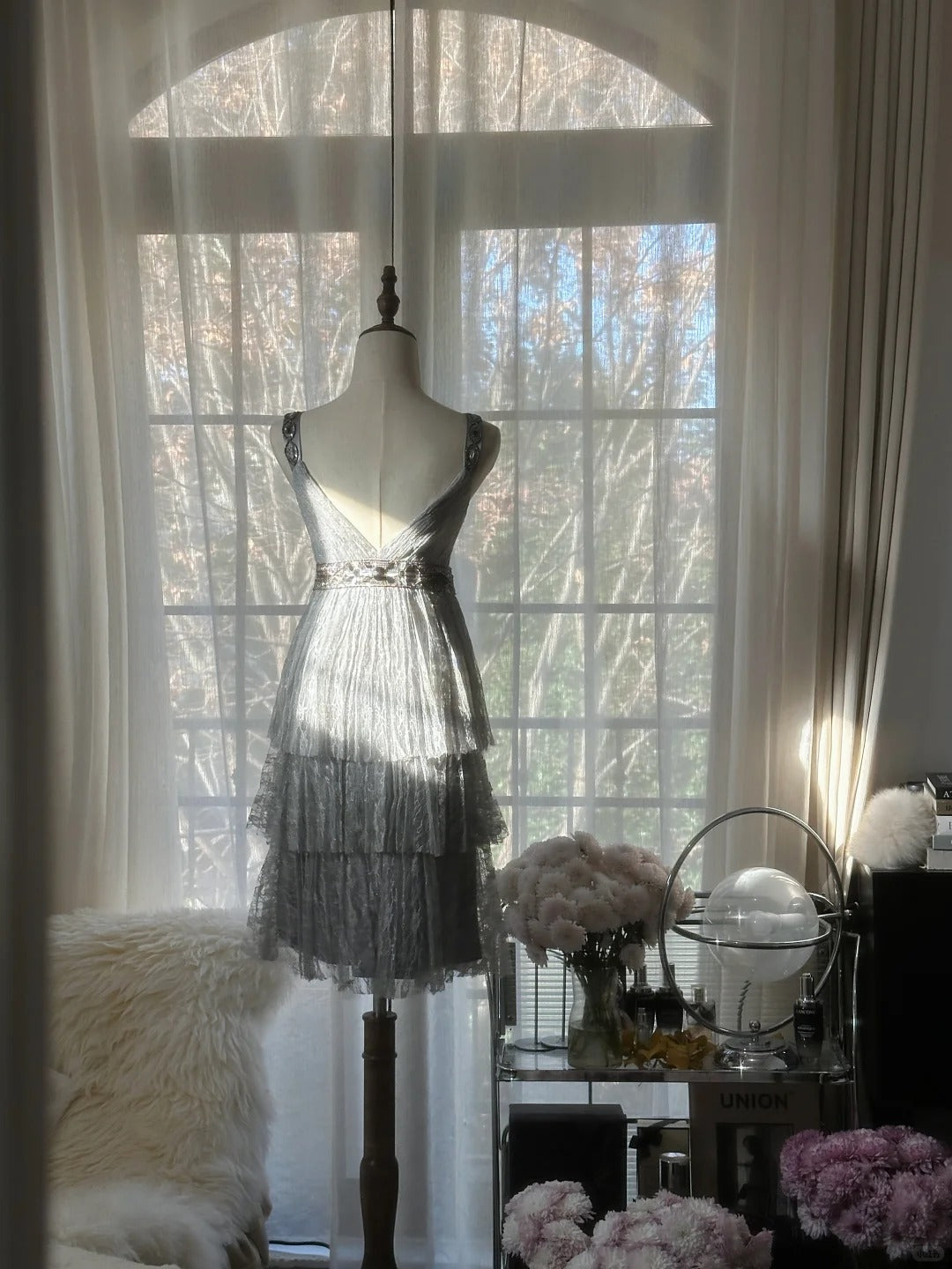 Chic Gray Beading Appliques A-line V-neck Tiered Party Dresses Homecoming Dresses, D1332