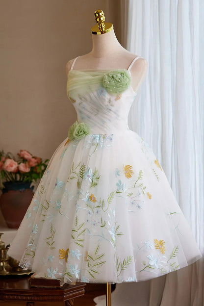 Chic Homecoming Dress Spaghetti Straps Floral Tulle Lace Embroidery  Short Prom Dress Back to School Outfits Party Dress  D6024