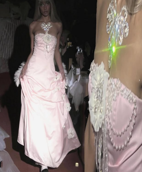 Pretty Ball Gowns Strapless Pink Long Satin Prom Dress