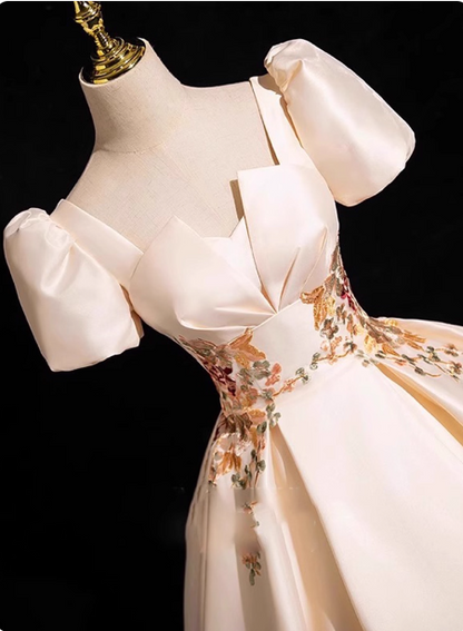 Princess Light Champagne Short-Sleeve Floral Embroidered Ball Gown Evening Dresses