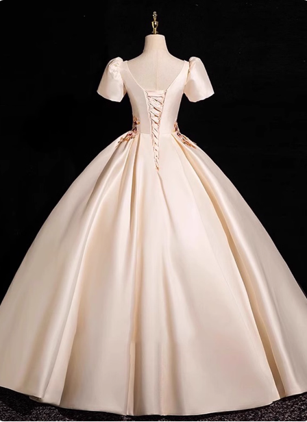 Princess Light Champagne Short-Sleeve Floral Embroidered Ball Gown Evening Dresses