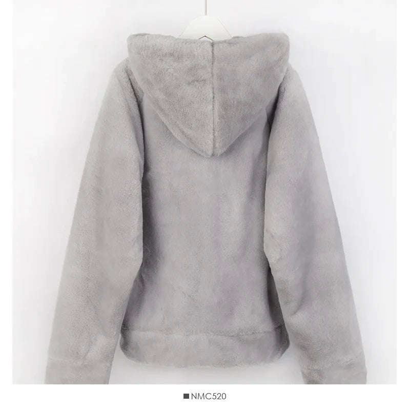 Korean loose and thin large pocket hooded Plush warm coat for women      S2536