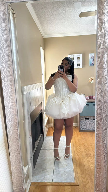 Sexy Ball Gowns Strapless White Tulle Short Summer Birthday Dress Hoco Dress Birthday Outfit 18Th Birthday Mini Prom Dresses