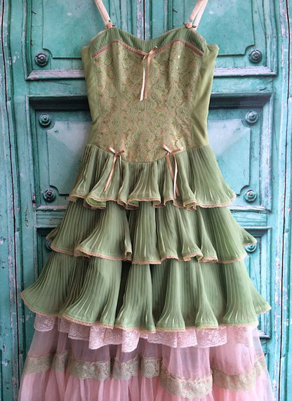 Green Pink Sweet Spaghetti Strap Layered Long Lace Tulle Ball Gowns Prom Dress Coming Of Age Ceremony Dresses