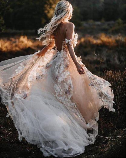 Off the Shoulder Wedding Dresses Bridal Gown with Appliques  C494