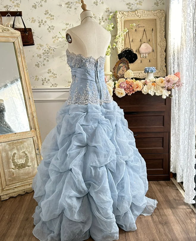 Vintage Princess Light Hazy Blue Strapless Lace Embroidered Tulle Ball Gown Evening Dresses