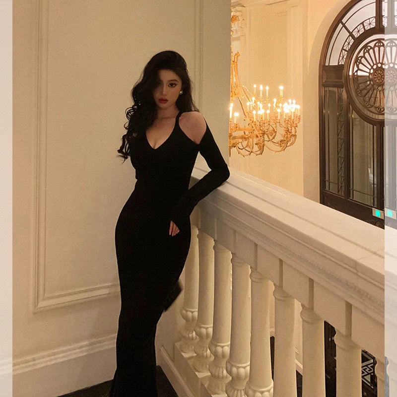 Black off-the-shoulder knitted dress for women party dress    S5518