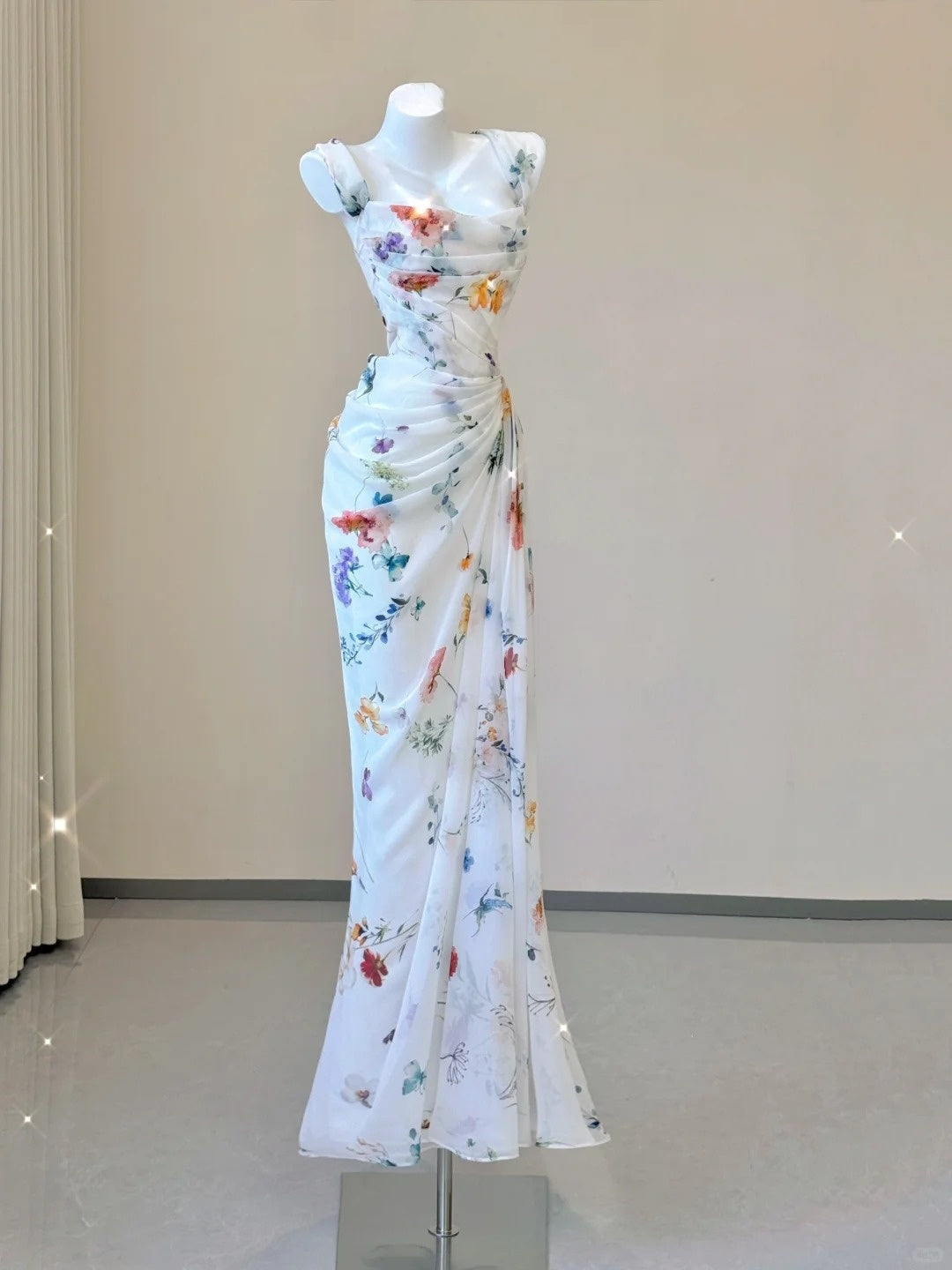 White Floral Elegant Sweet Sophisticated Long Chiffon Ball Gowns Prom Dress